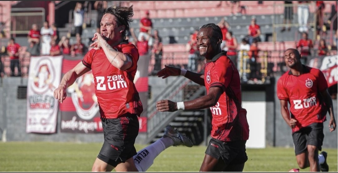 Brasil de Pelotas vence e assume vice-liderança na Série D