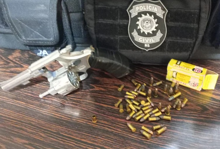 Homem é preso em Piratini após ameaça a idosa e tentativa de invasão 