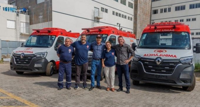 Pelotas recebe três novas ambulâncias para o SAMU