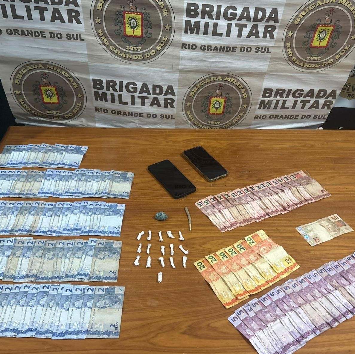 Três homens são presos por tráfico de drogas em Santa Vitória do Palmar