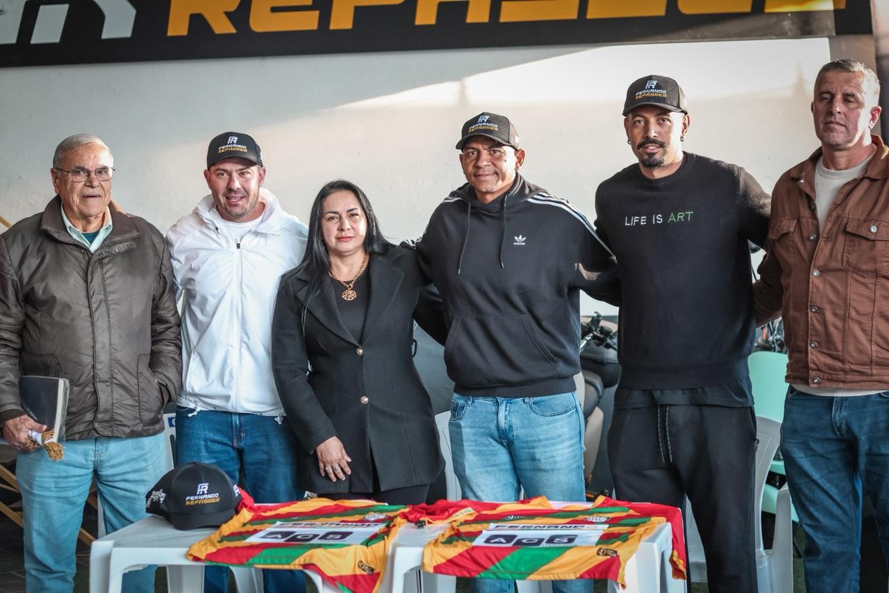 Farroupilha apresenta Walter e Marlon Bicca