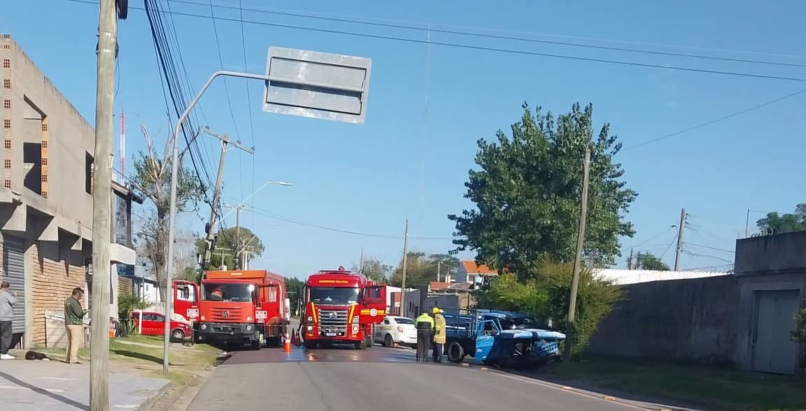 Motorista fica ferido em acidente na Dom Bosco