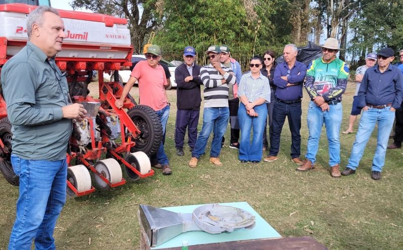 São José do Norte debate modernização da cebolicultura em dia de campo