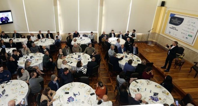Associação Comercial de Pelotas promove reunião-almoço com o tema Inovação com Estratégia de Negócios