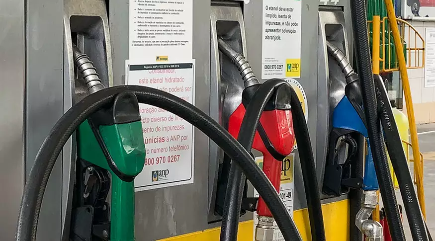Petrobras anuncia reajuste no preço da gasolina a partir desta sexta-feira (29)