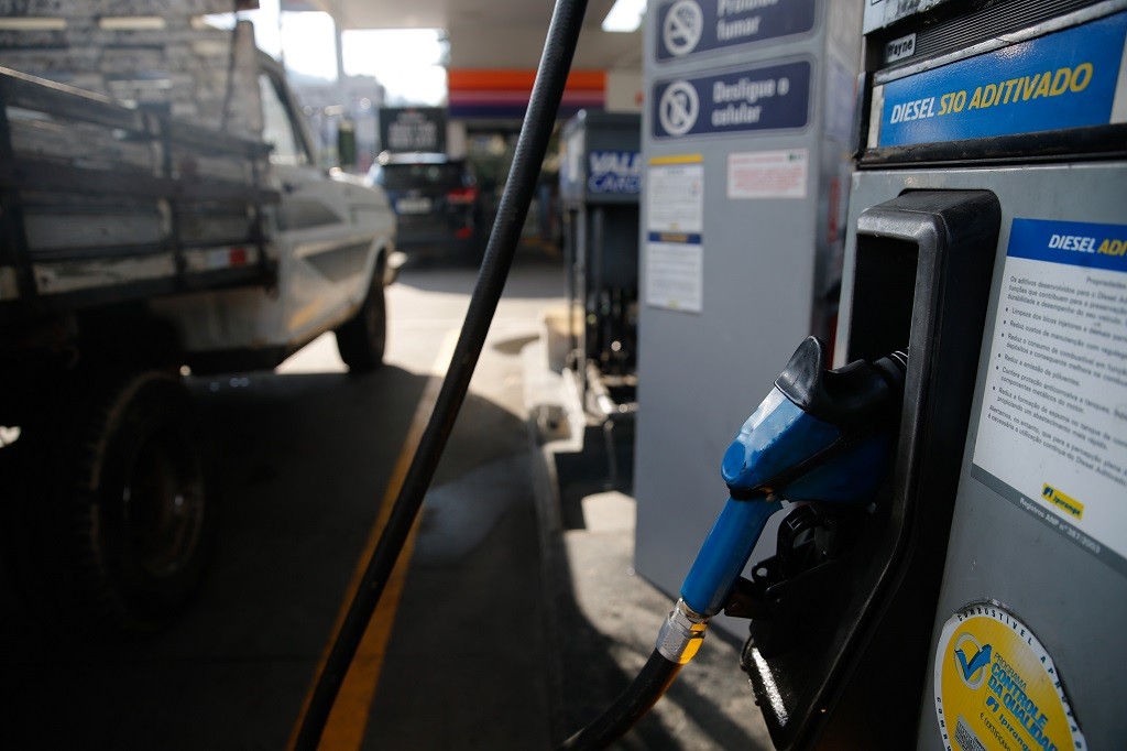Petrobras implementa desconto no diesel a partir desta segunda-feira (1º)