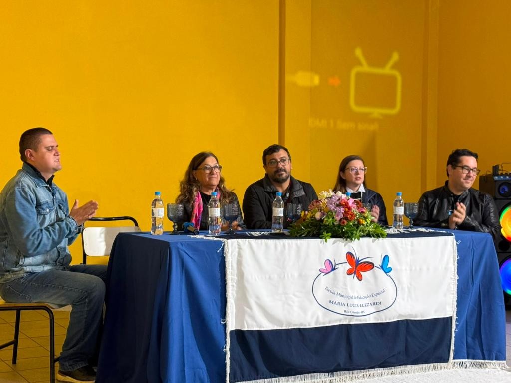 2º Seminário da Luzzardi reúne profissionais para discutir inclusão escolar e TEA