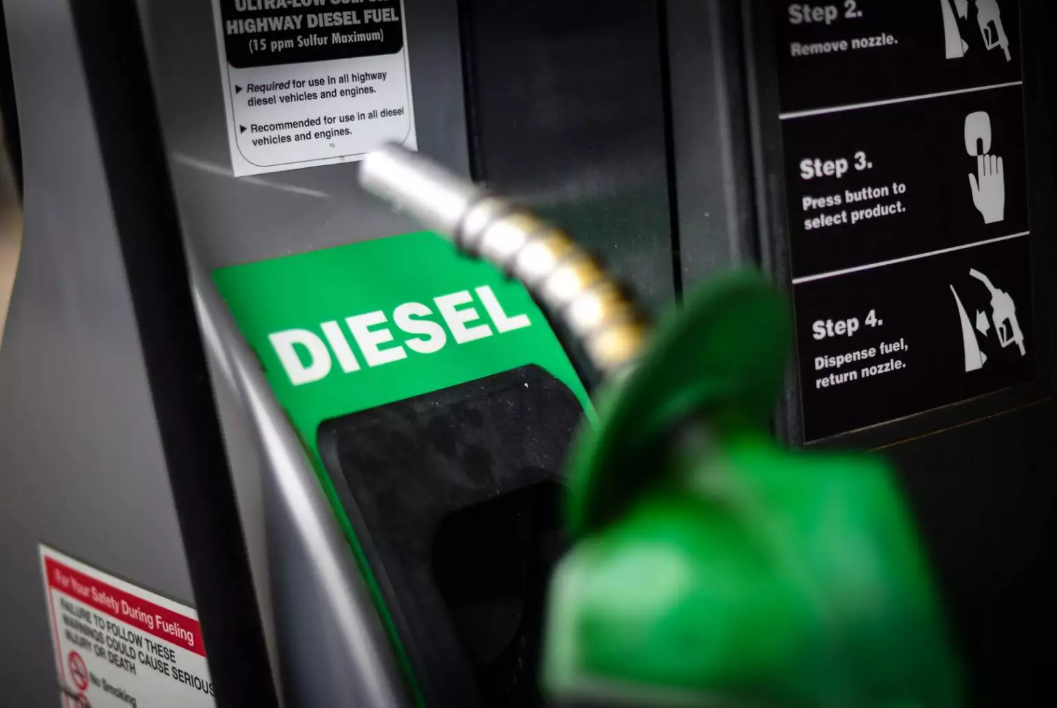 Governo do RS encaminha projetos para reduzir impacto do diesel e modernizar gestão fiscal