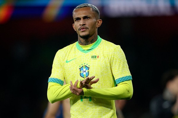 Wesley tem lesão confirmada e está fora da Copa