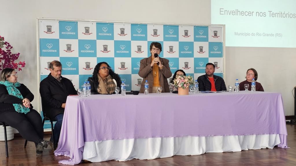 Rio Grande oficializa Junho Violeta no calendário municipal e reforça ações em defesa da pessoa idosa