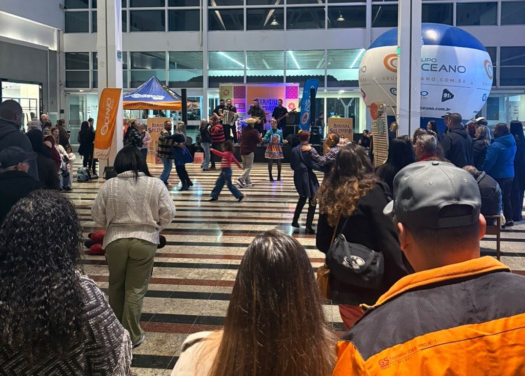 Mateada do Grupo Oceano reúne público no Arraial Solidário do Partage Shopping 