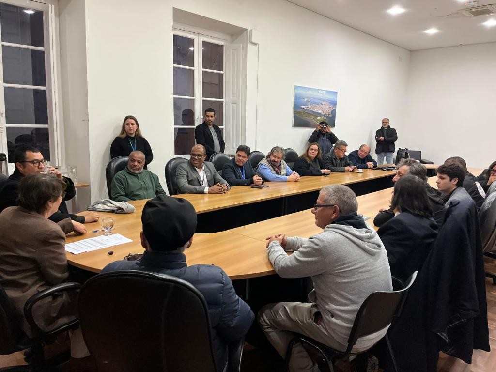 Rio Grande formaliza cessão de áreas federais para parque urbano, complexo escolar e centro multiuso