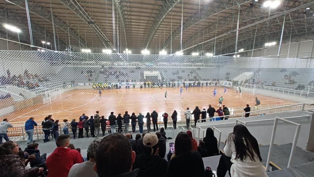 SMEL apoia eventos de futsal na Arena Farydo Salomão