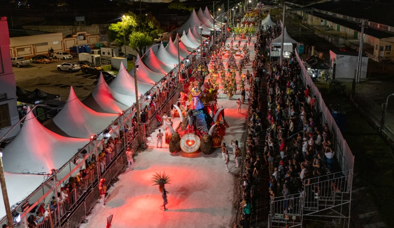 Prefeitura de Pelotas premia vencedores do Carnaval 2026 e faz o lançamento do de 2027 nessa segunda-feira