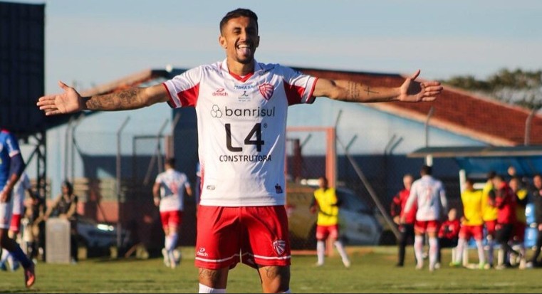 Pelotas confirma a chegada do atacante Thiago André 
