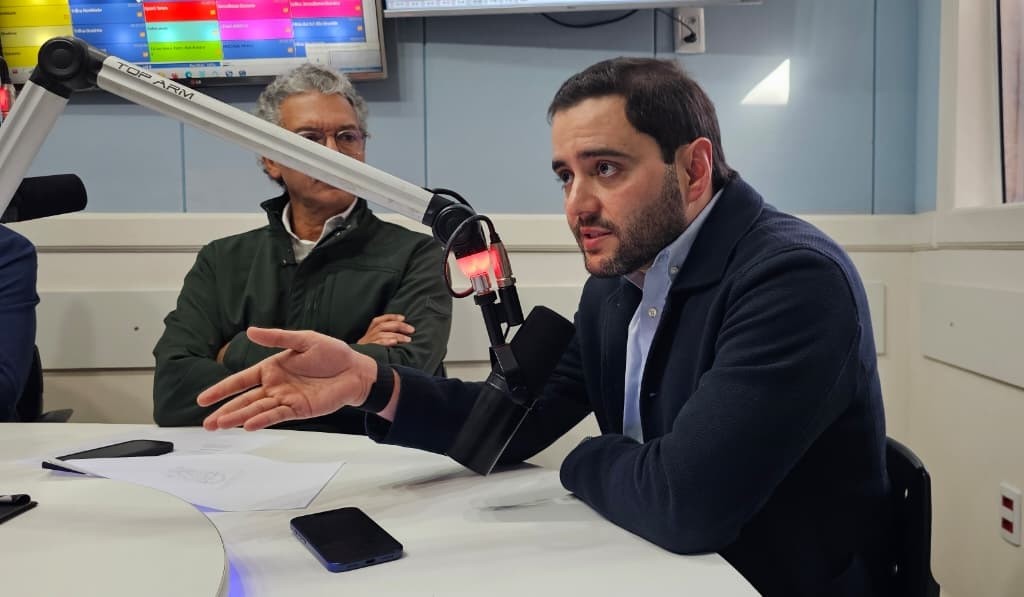 Vice-governador e pré-candidato ao governo do estado visita o Grupo Oceano