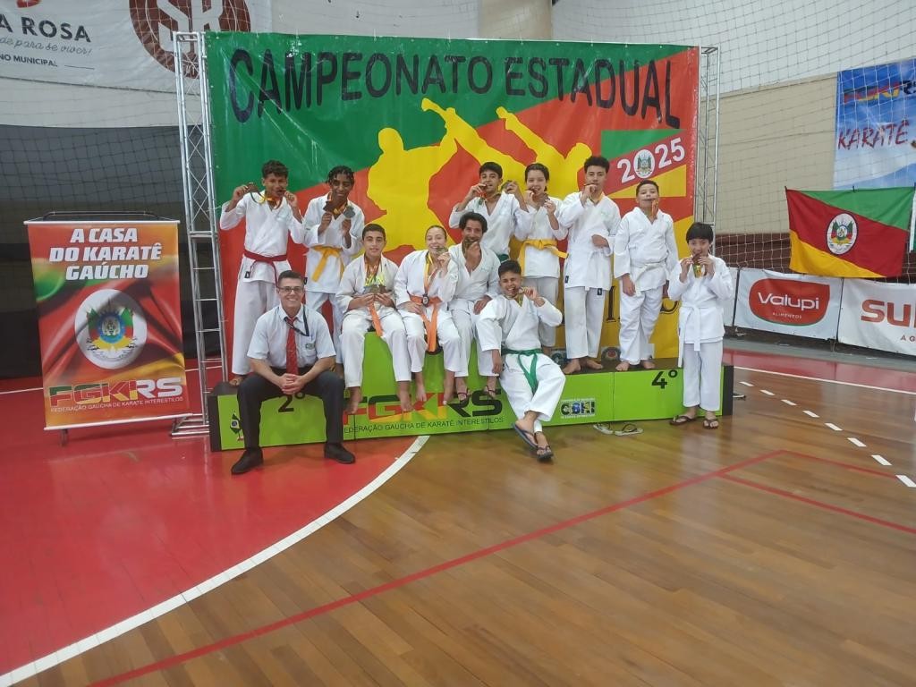 Grupo de Karatê da UBSF Marluz reforça preparação para competição estadual em Cândido Godói