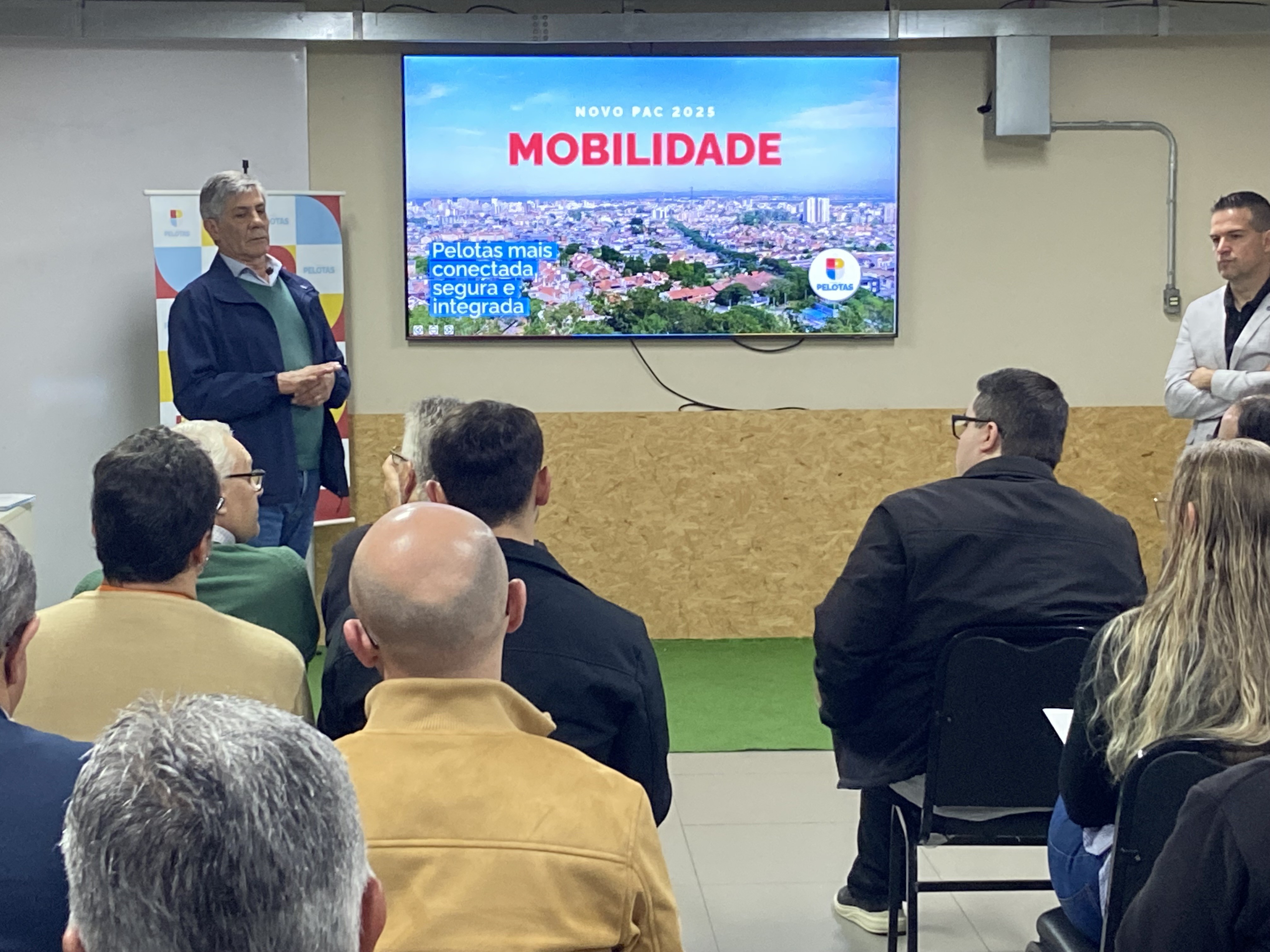 Marroni anuncia pacote de R$ 200 milhões em obras de infraestrutura em Pelotas