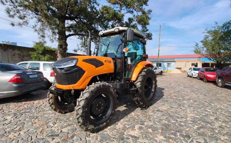 Patrulha Agrícola de São José do Norte amplia frota com a chegada de novo trator