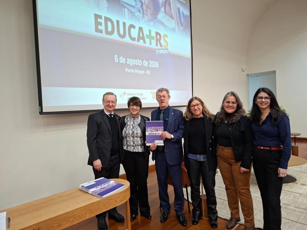 Prefeitura de Rio Grande faz adesão ao programa Educa + RS, do TCE