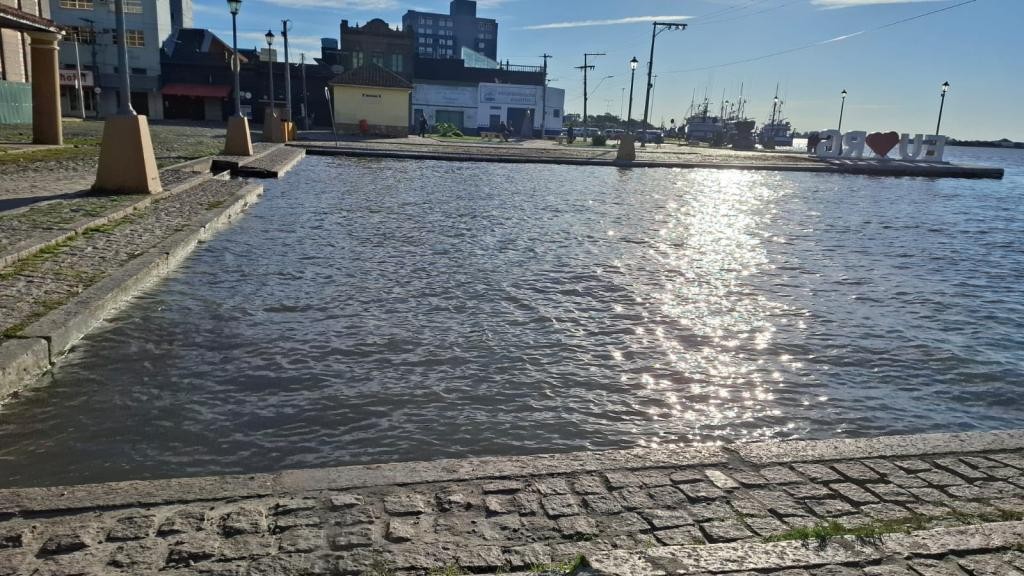 Lagoa dos Patos pode subir mais 35 cm acima da cota, aponta nova análise técnica