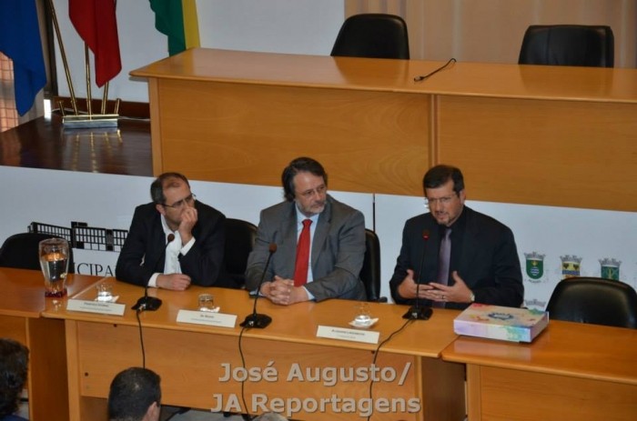 Prefeito estreita laços na Europa