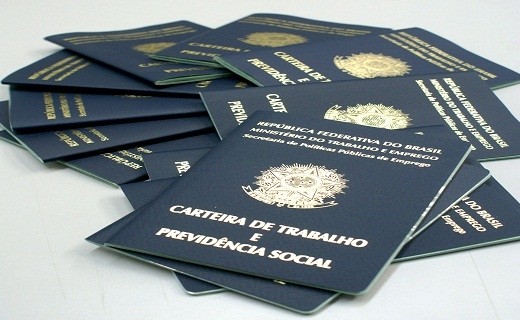 Taxa de desemprego alcança 6,4% em abril
