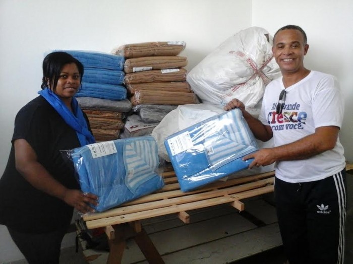 Banco do Vestuário realiza doações de cobertores para a ASSORAN