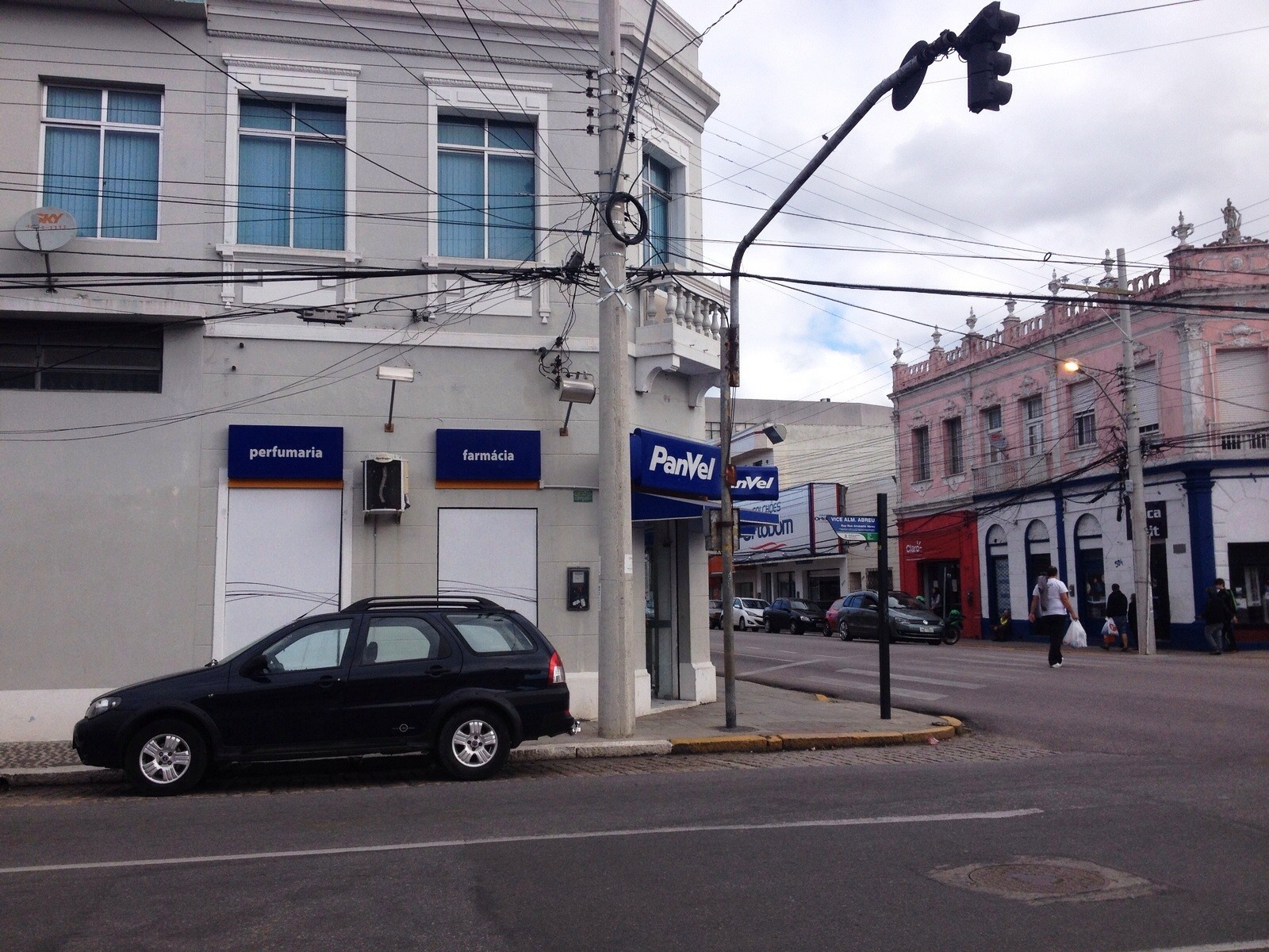 Em rápida ação da BM, assaltantes são presos no Centro