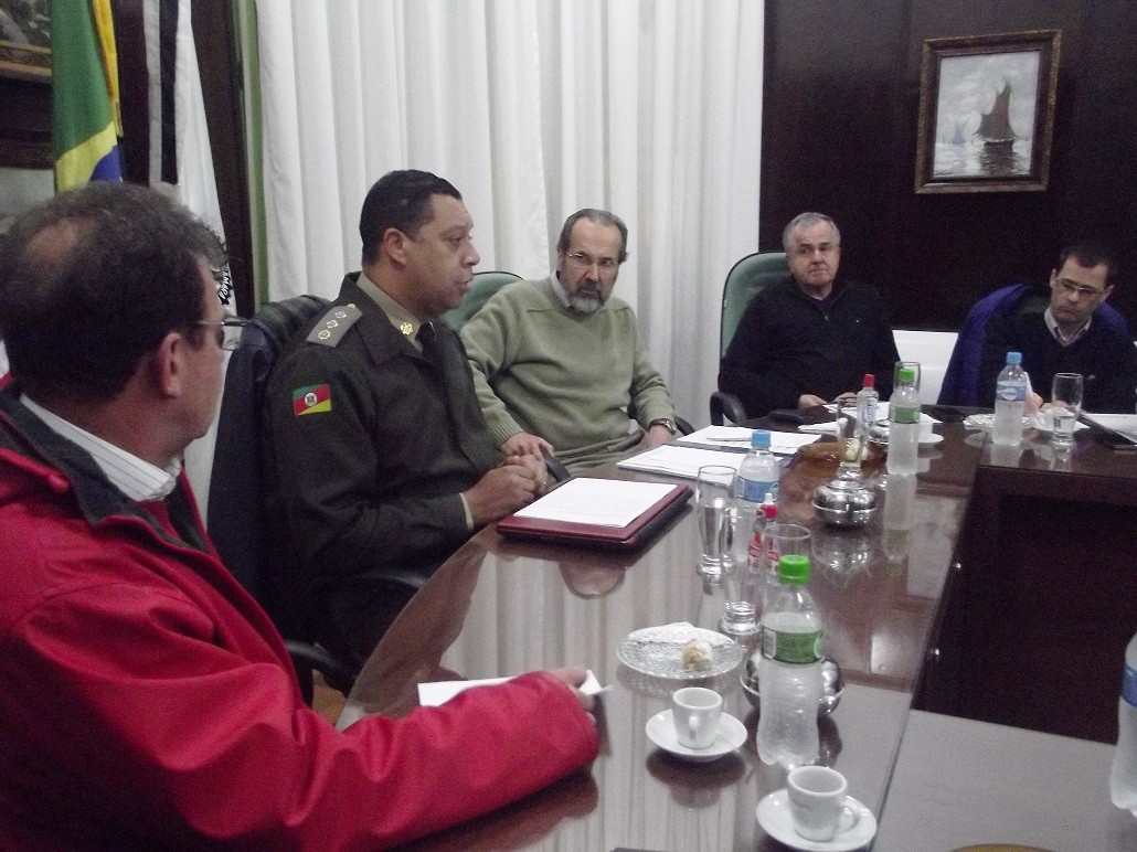 Comandante dos Bombeiros alerta para preços na prevenção contra incendios