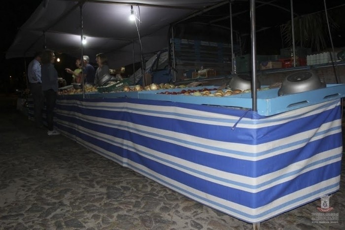 Feira Noturna no Largo da Viação Férrea ocorre hoje