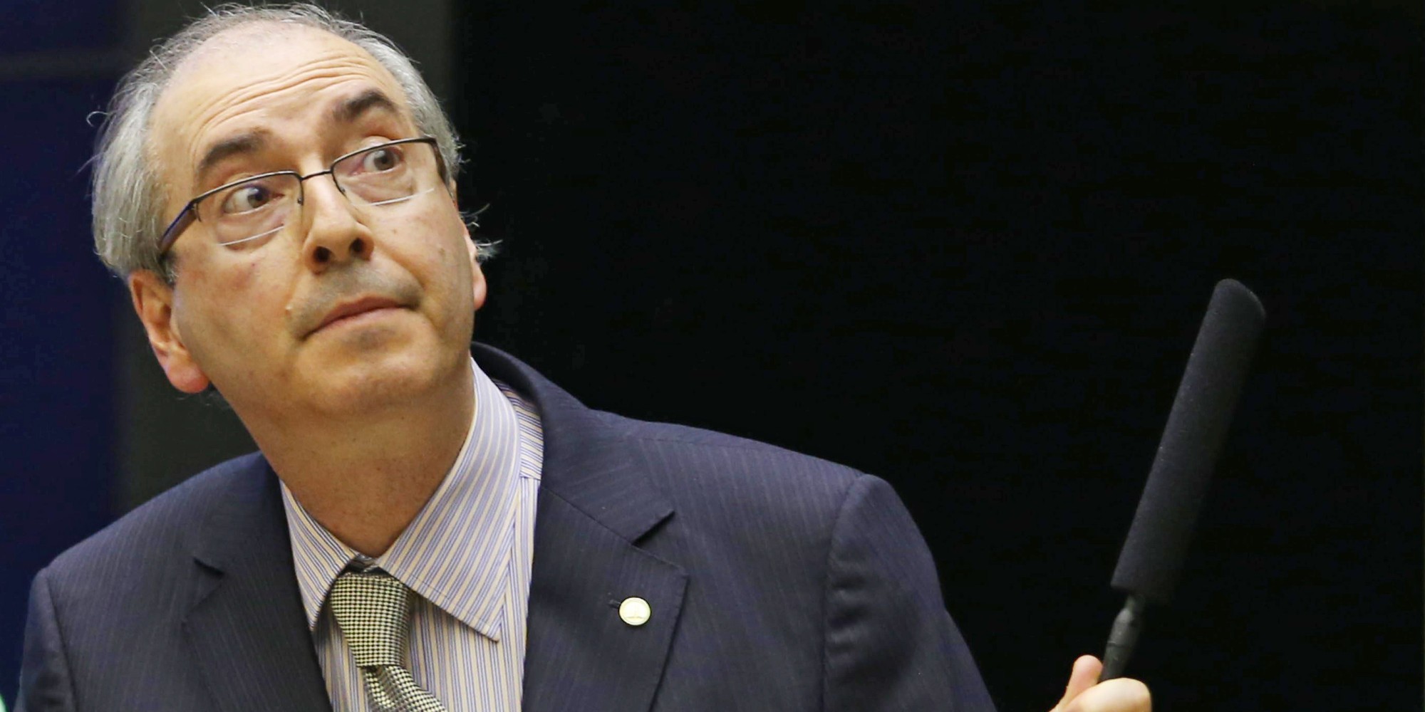 Cunha adia eleição de integrantes da comissão do impeachment