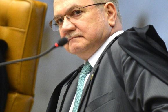 Fachin vota pela manutenção das decisões da Câmara sobre impeachment