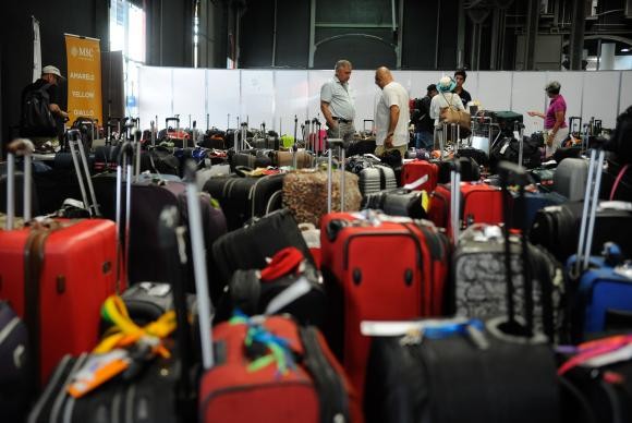 Passageiros devem ficar atentos às bagagens em aeroportos e rodoviárias