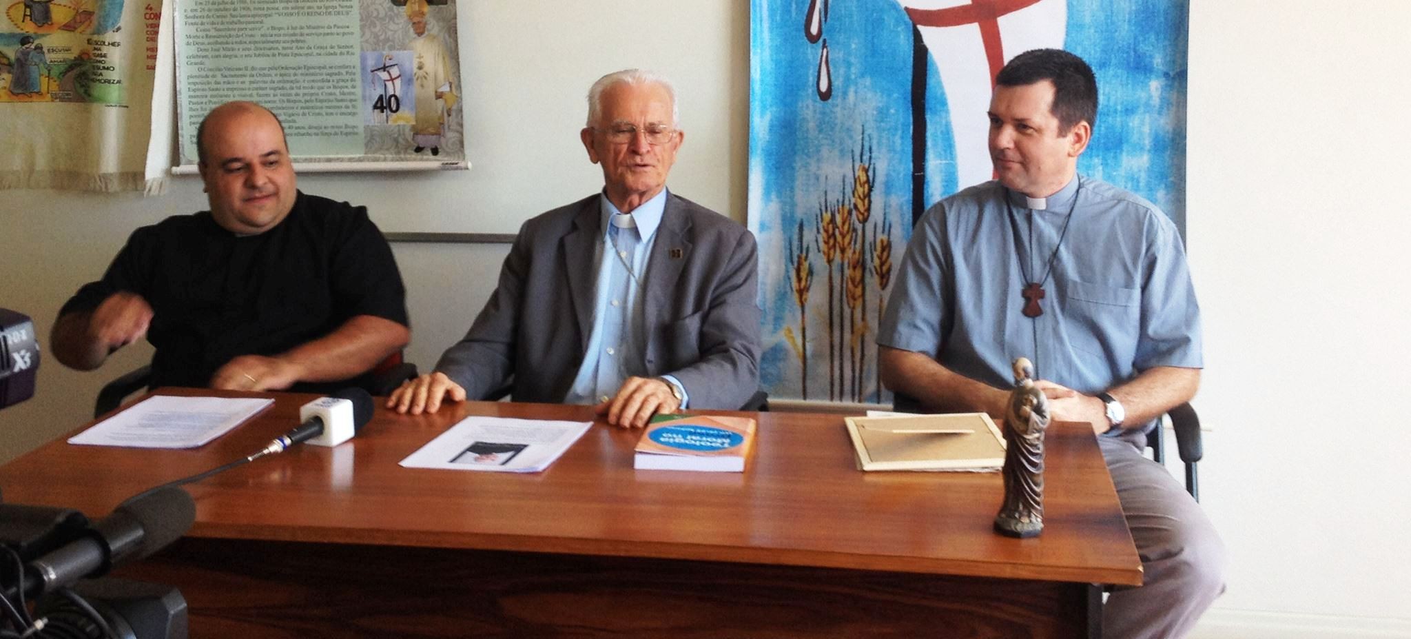 Dom José Mario anuncia o novo Bispo do Rio Grande