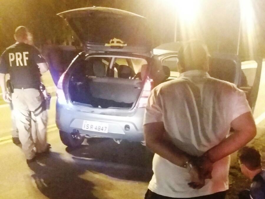 PRF e BM prendem dois homens com carro clonado