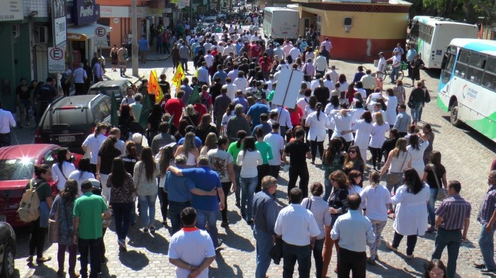 Segunda-feira com ato simbólico em prol da Santa Casa