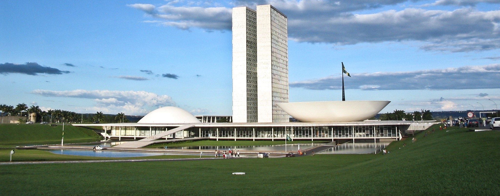 Congresso mantém veto ao financiamento empresarial de campanhas