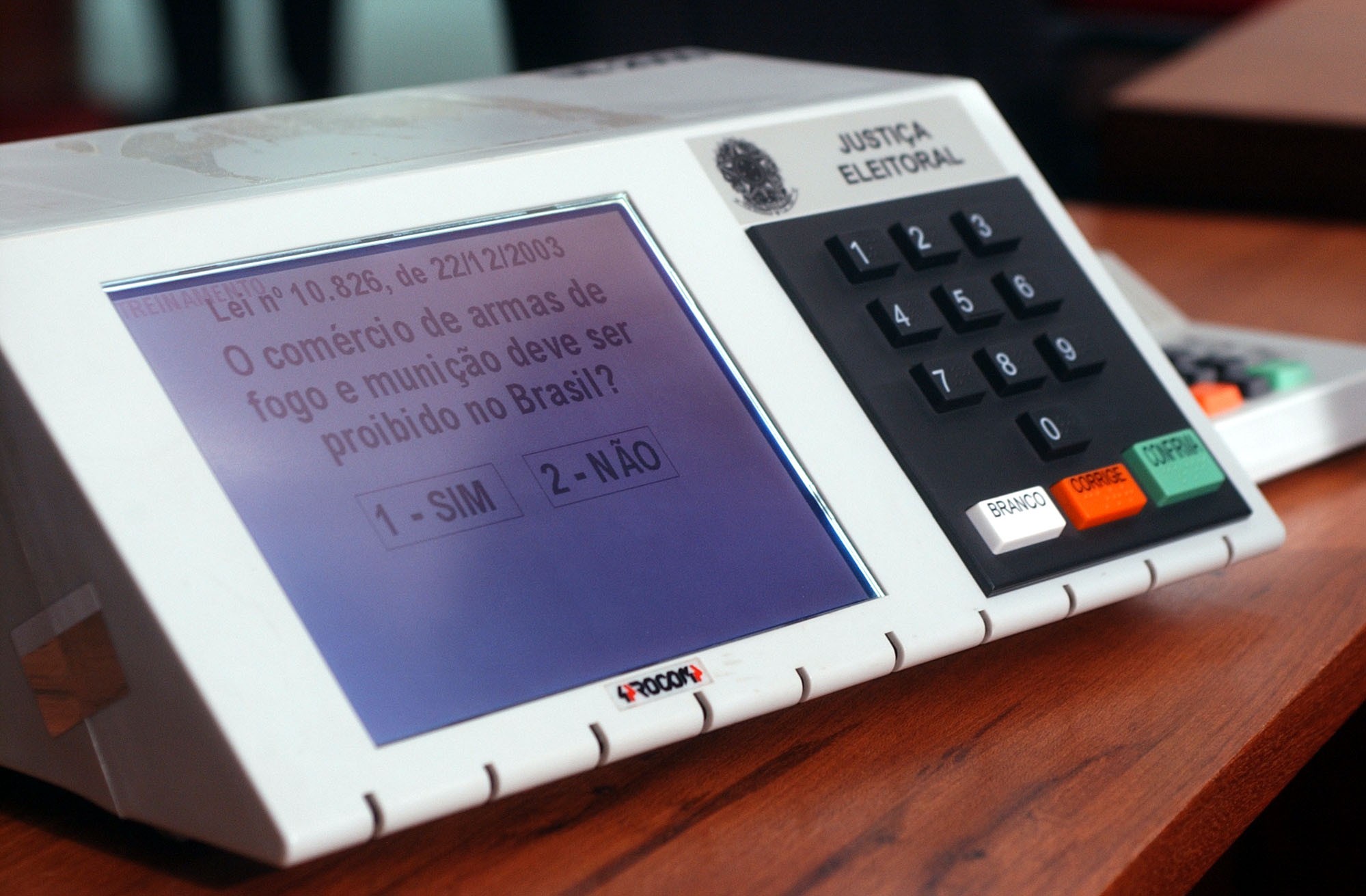 Por falta de dinheiro, eleição de 2016 não terá urna eletrônica