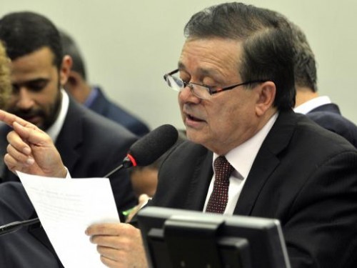 Relator reafirma que há motivos para abertura de processo de impeachment