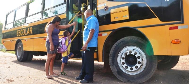 Estado coloca em dia os repasses de recursos para a rede escolar
