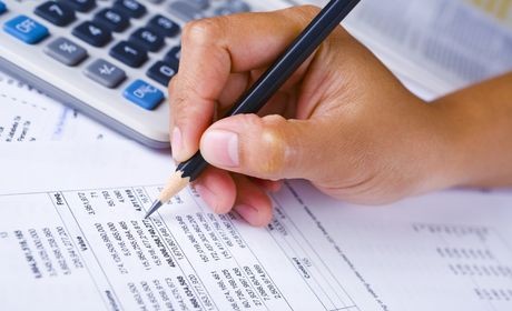 Contribuintes têm até hoje para entregar declaração do Imposto de Renda
