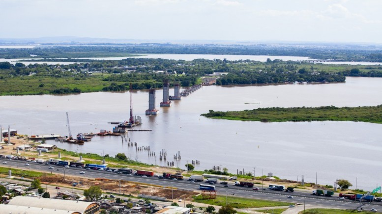 Obras da nova ponte do Guaíba estão paralisadas