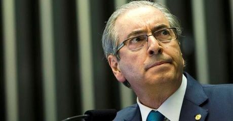 Ministro do STF determina afastamento de Cunha do mandato de deputado