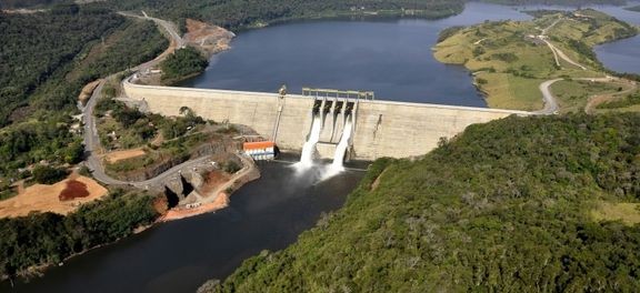 Leilões de hidrelétricas garantem superávit primário de R$ 14,8 bi em janeiro