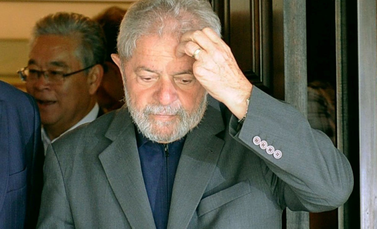 24ª fase da Lava Jato faz buscas em endereços do ex-presidente Lula