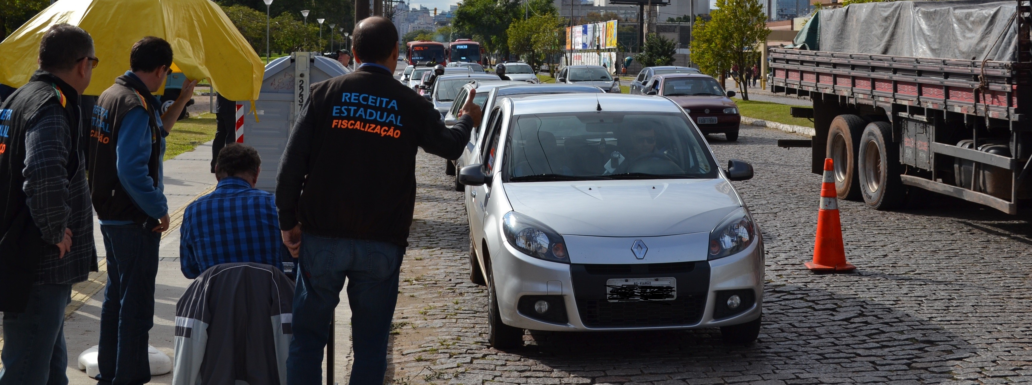 Motorista que não pagar IPVA atrasado será inscrito em dívida ativa