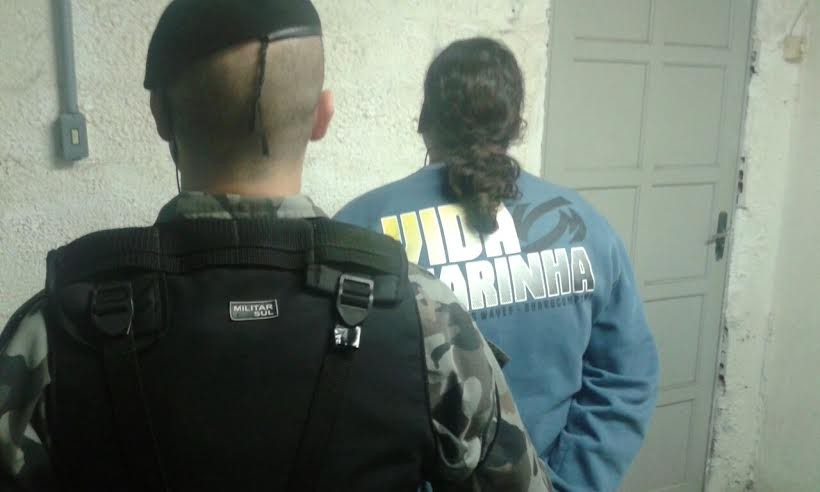 Homem é preso por tráfico de Drogas