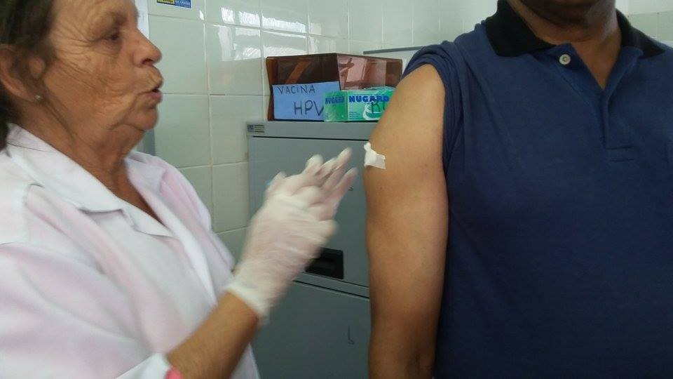 Vacinação estendida contra caxumba é disponibilizada em Rio Grande