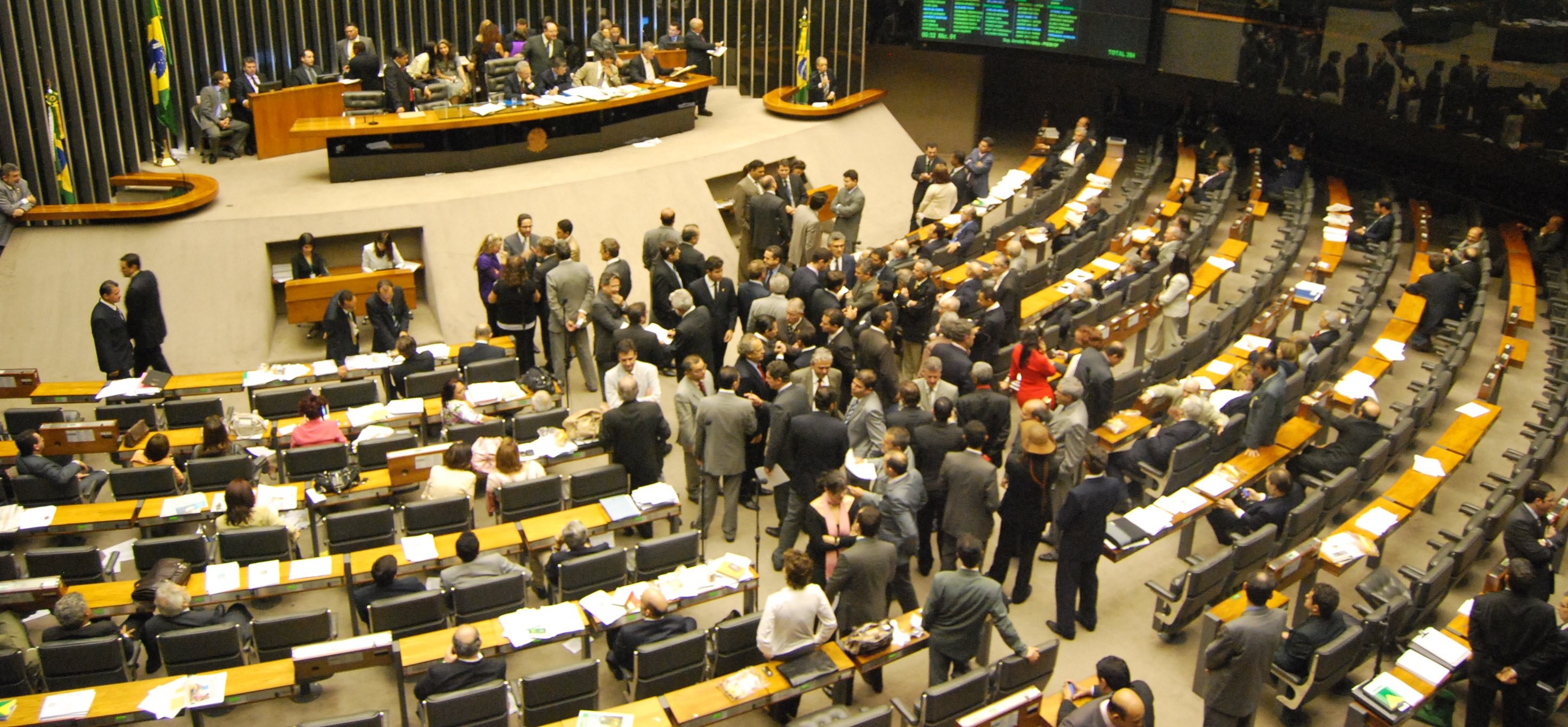 Disputa pelo comando da Câmara já tem 14 candidatos; saiba quem são eles